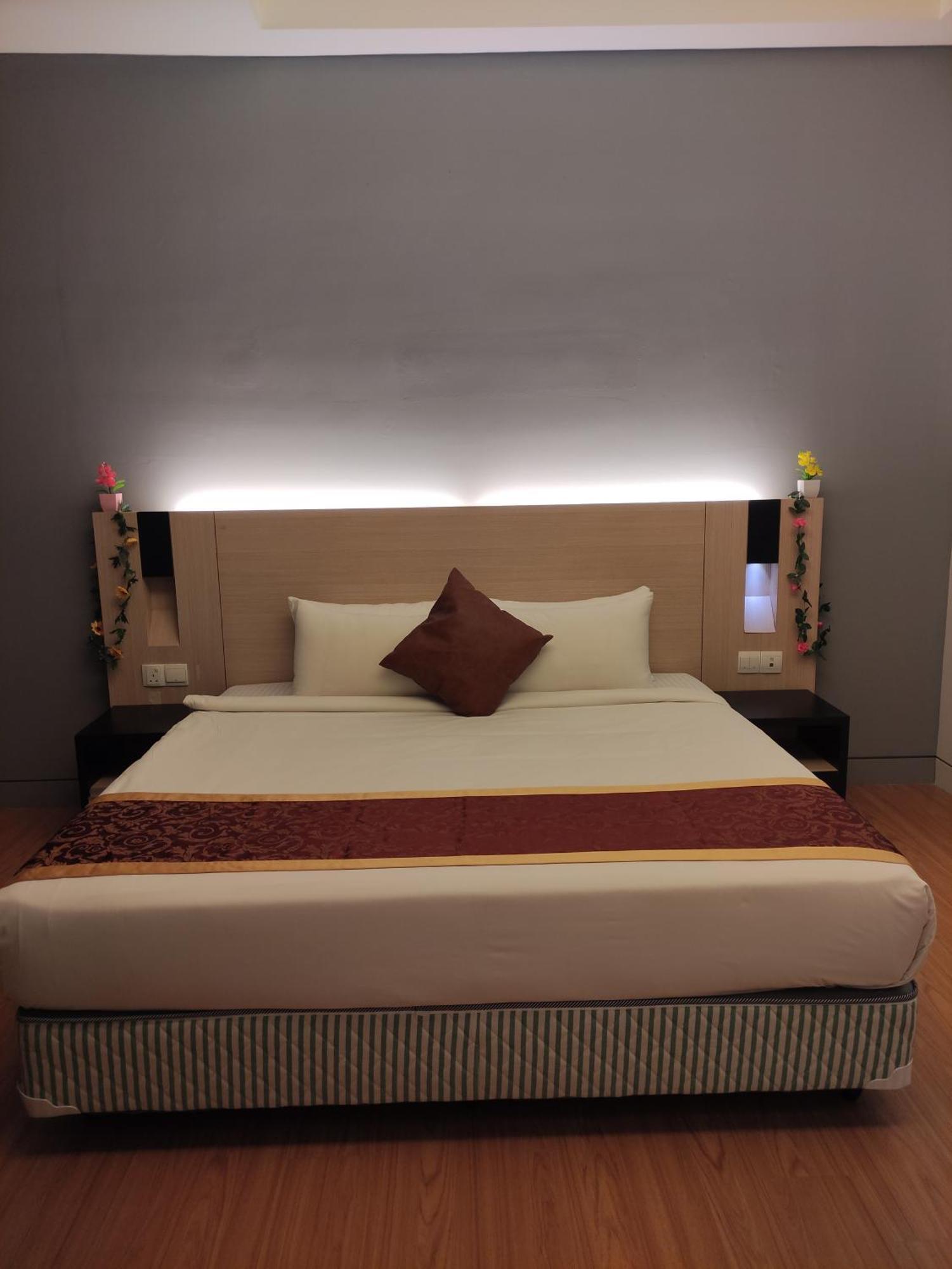 Modern Kl Apartment *