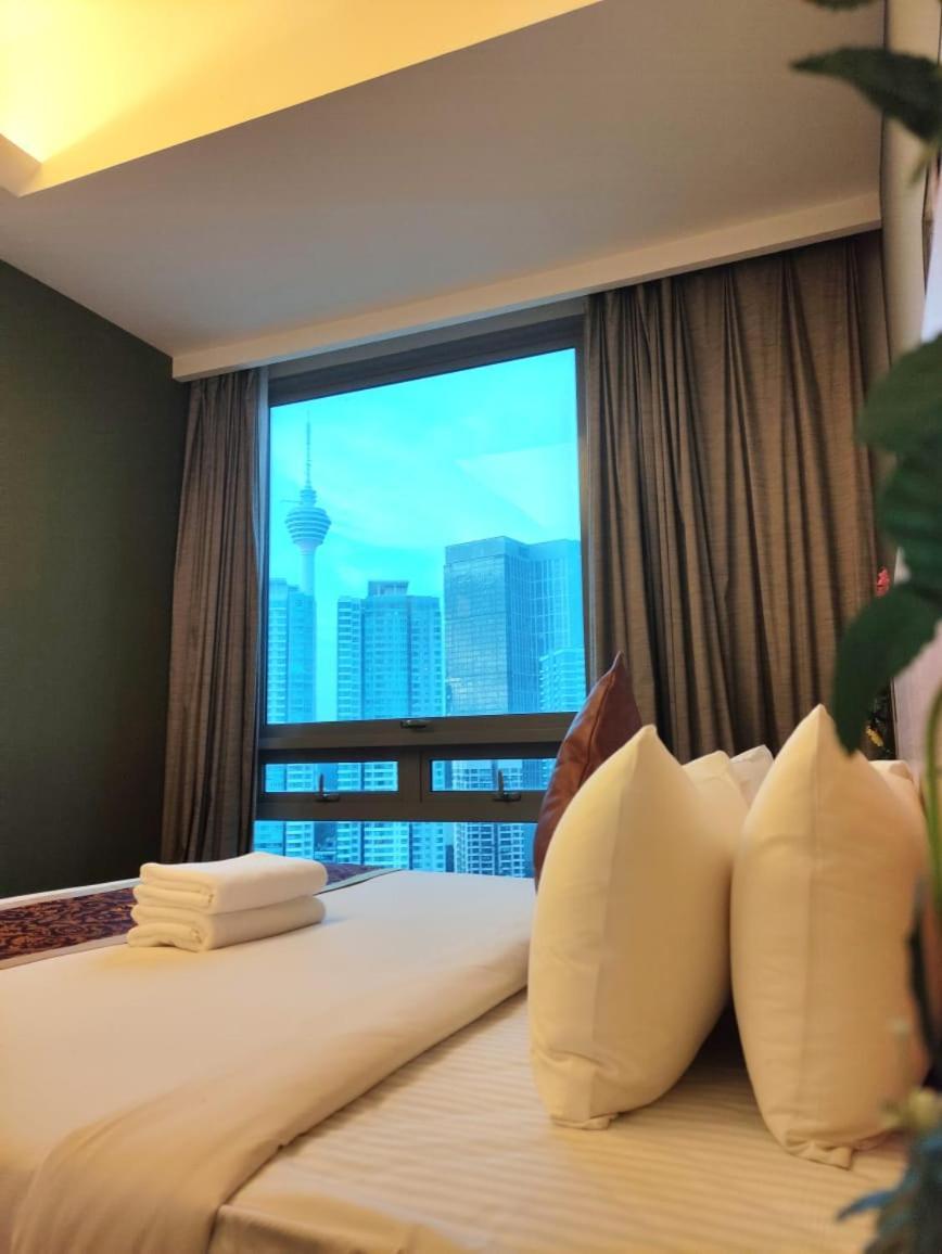 Modern Kl * Kuala Lumpur