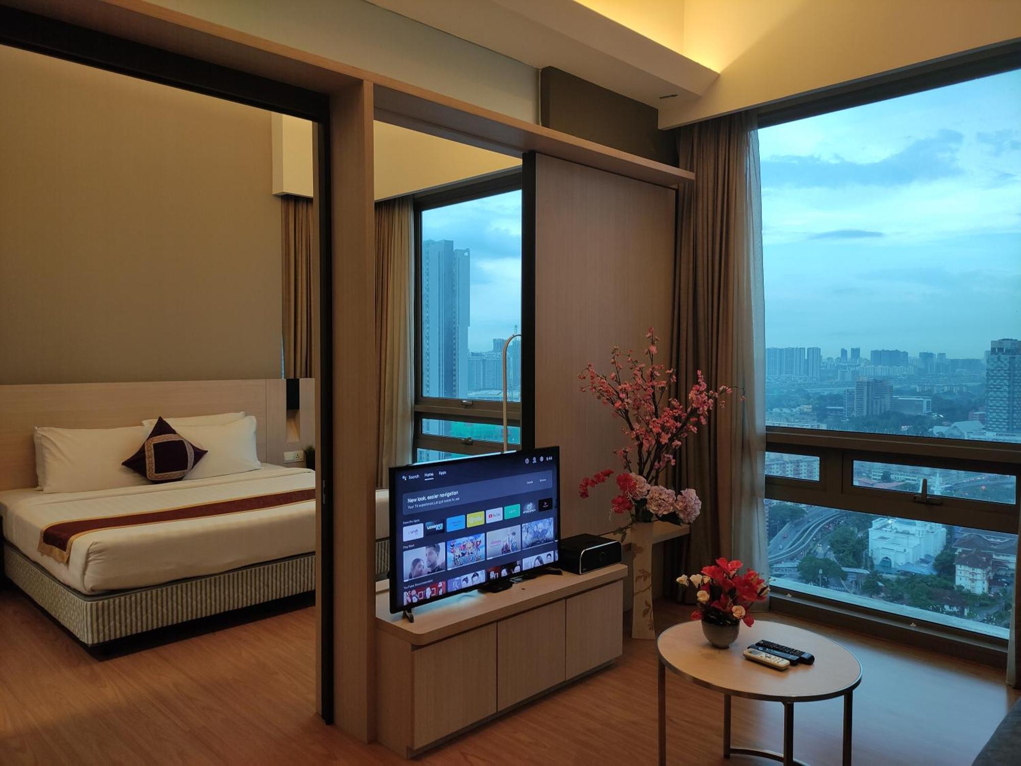 Modern Kl * Kuala Lumpur